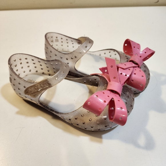 Mini Melissa Girls Pink and Clear Rubber Casual Shoes with Mary Jane Strap 9 - Picture 7 of 13